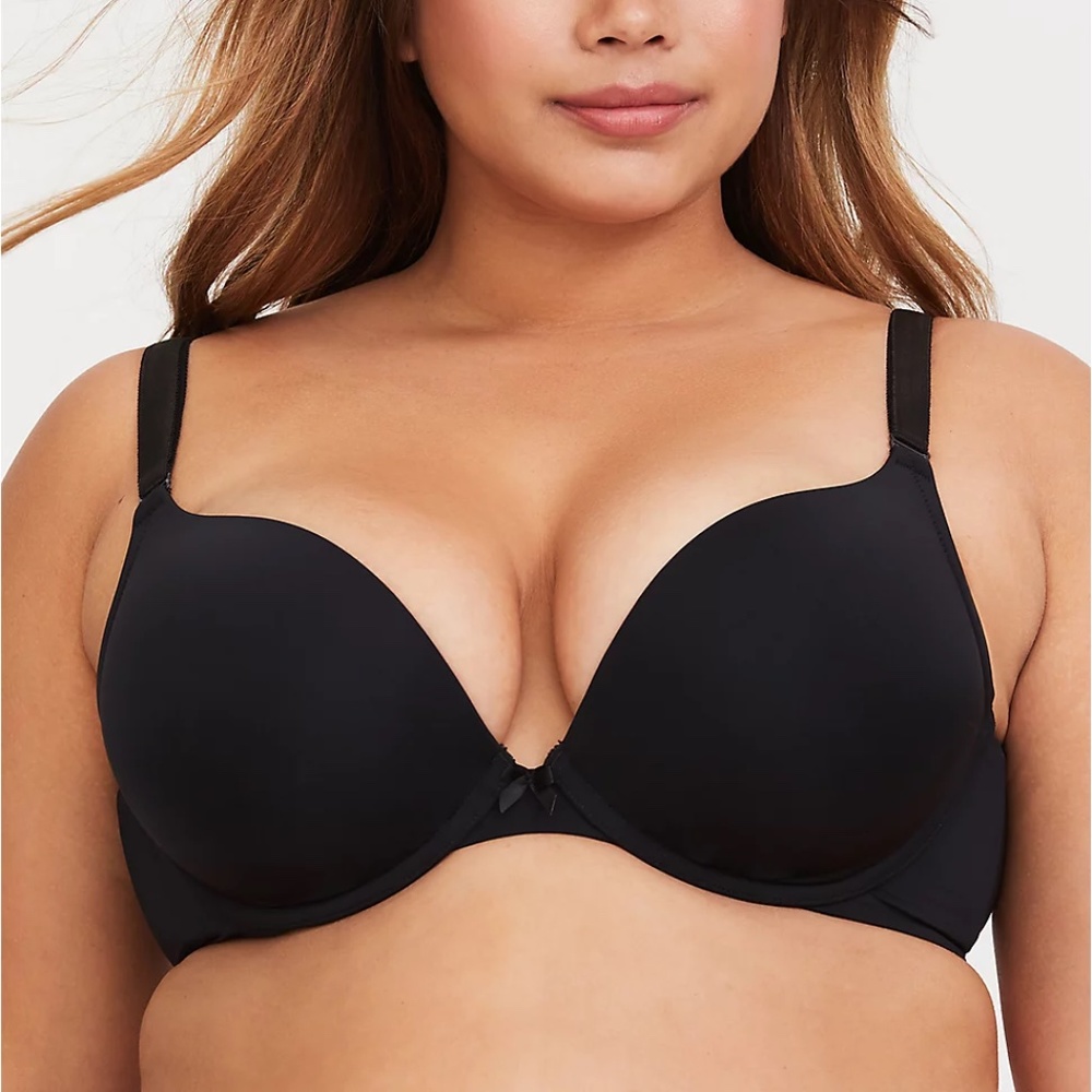 TORRID Curve 360 Back Smoothing Push-Up Plunge Bra EUC